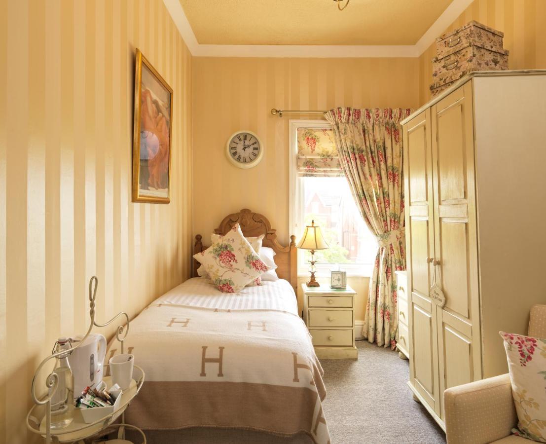 לית'ם סנט אנס Howarth House מראה חיצוני תמונה